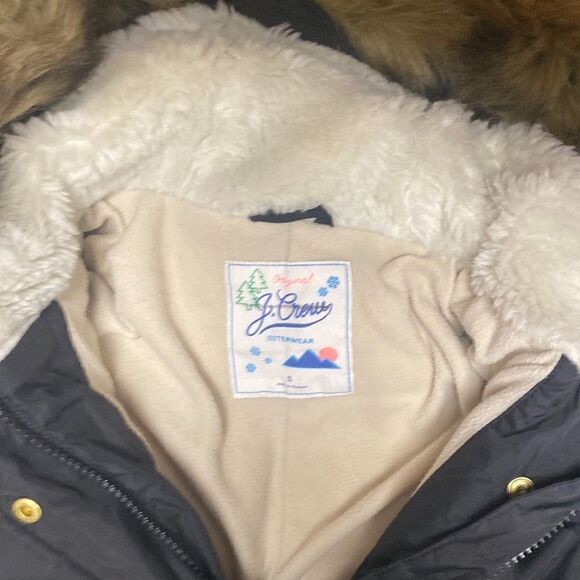 J. Crew Girls' fishtail parka with eco-friendly PrimaLoft® - Picture 3 of 4